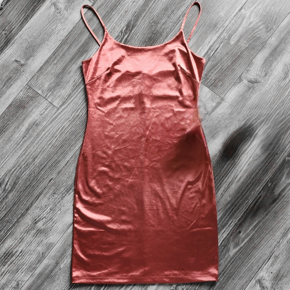 Shiney pink mini dress